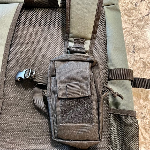 Cell Phone / Small Pouch For Backpack Shoulder Strap. - Picture 4 of 4